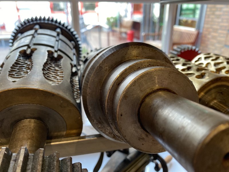 Zeitkapseln Messingwalzen